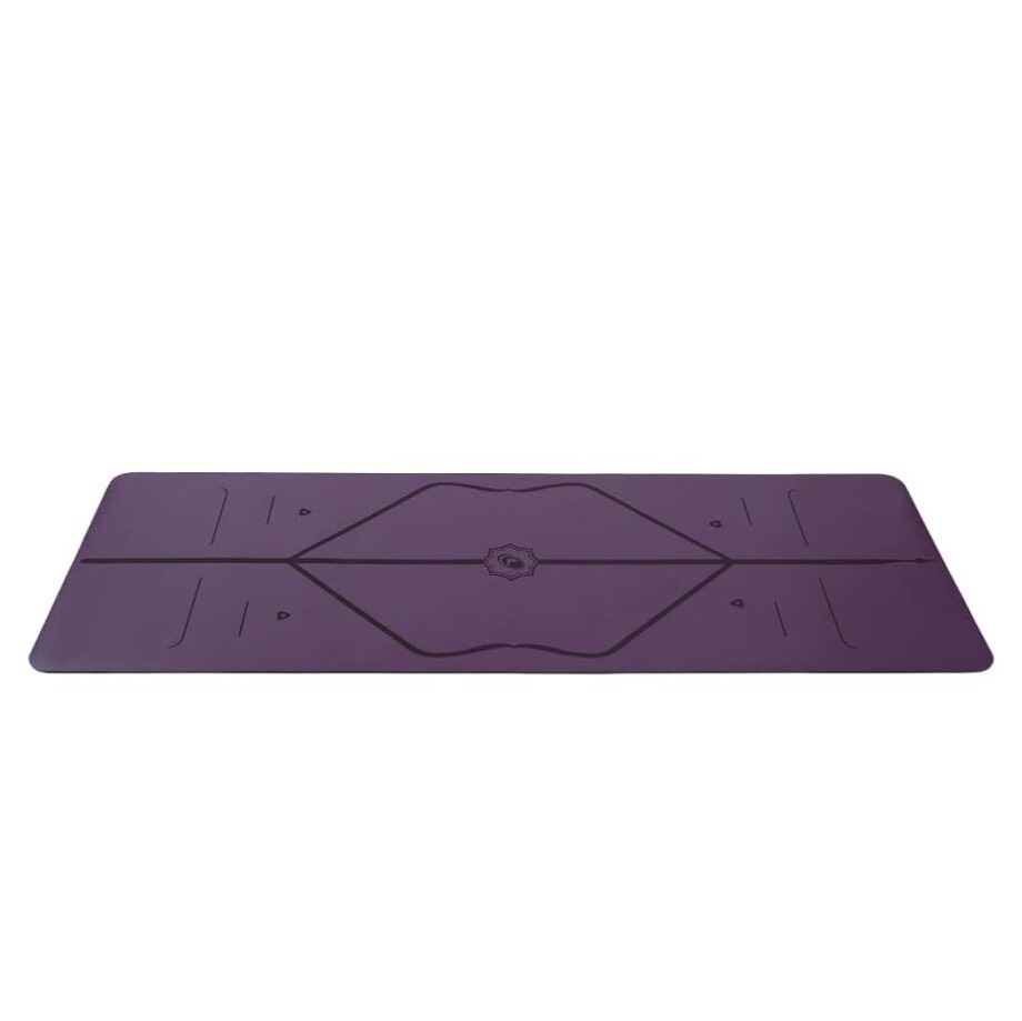 Liforme Original Yoga Mat – Free Yoga Bag Included - Patented Alignment System, Warrior-like Grip, Non-slip, sweat-resistant, 4.2mm thick mat for comfort - Purple