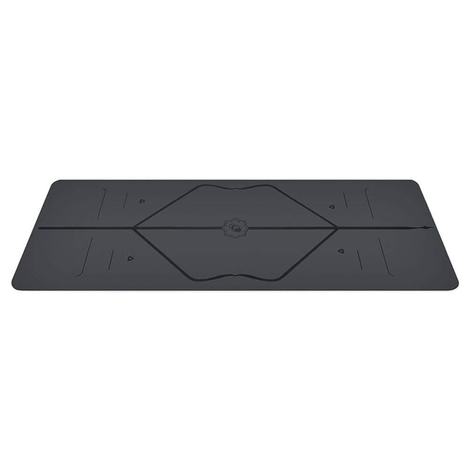 Liforme Original Yoga Mat – Free Yoga Bag Included - Patented Alignment System, Warrior-like Grip, Non-slip, Eco-friendly, sweat-resistant, 4.2mm thick mat for comfort - Grey