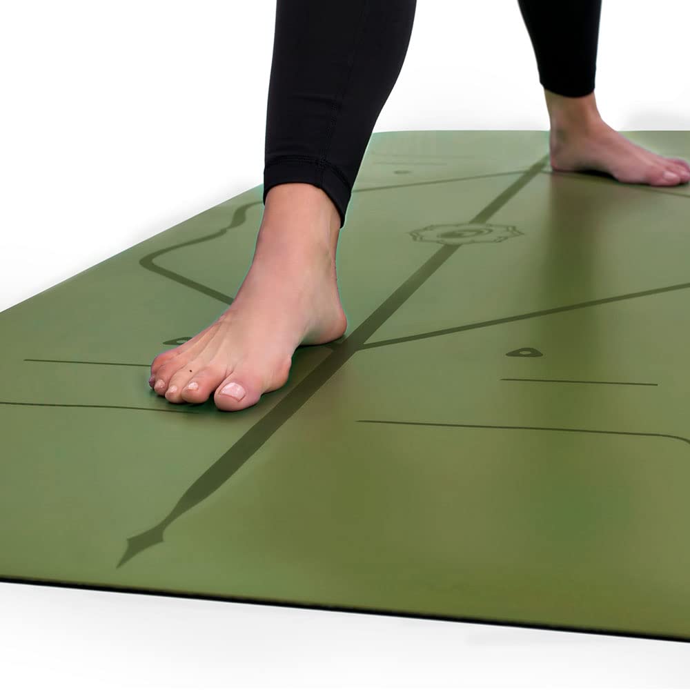 Liforme Original Yoga Mat – Free Yoga Bag Included - Patented Alignment System, Warrior-like Grip, Non-slip, Eco-friendly, sweat-resistant, 4.2mm thick mat for comfort - Olive
