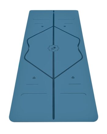 Liforme Travel Yoga mat – Free Yoga Bag, Patented Alignment System, Warrior-Like Grip, Non-Slip, Eco-Friendly and Biodegradable, Ultra-Lightweight and Sweat Resistant, Made with Natural Rubber – Blue
