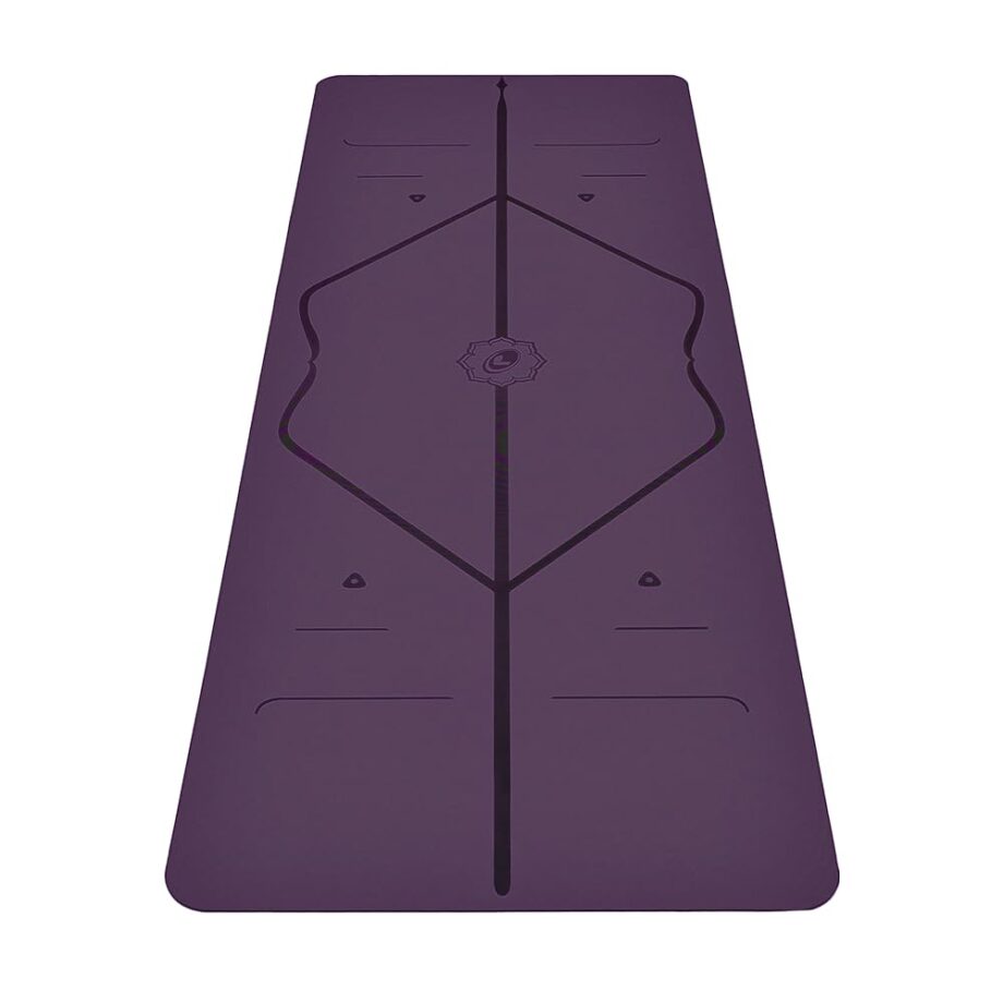 Liforme Original Yoga Mat – Free Yoga Bag Included - Patented Alignment System, Warrior-like Grip, Non-slip, sweat-resistant, 4.2mm thick mat for comfort - Purple