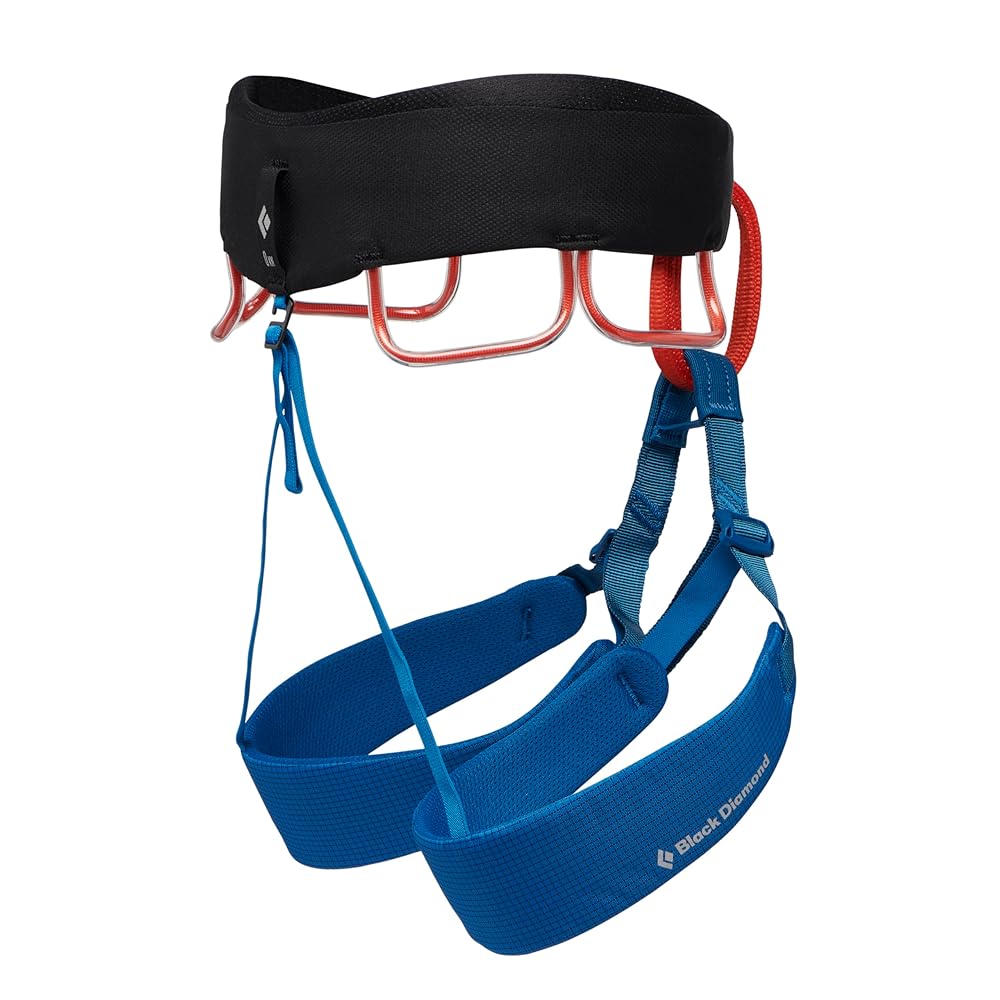 BLACK DIAMOND Men’s Momentum Rock Climbing Harness | Adjustable Waist & Leg Loops | Dual Core Construction | Lightweight Comfort | Kingfisher | Small