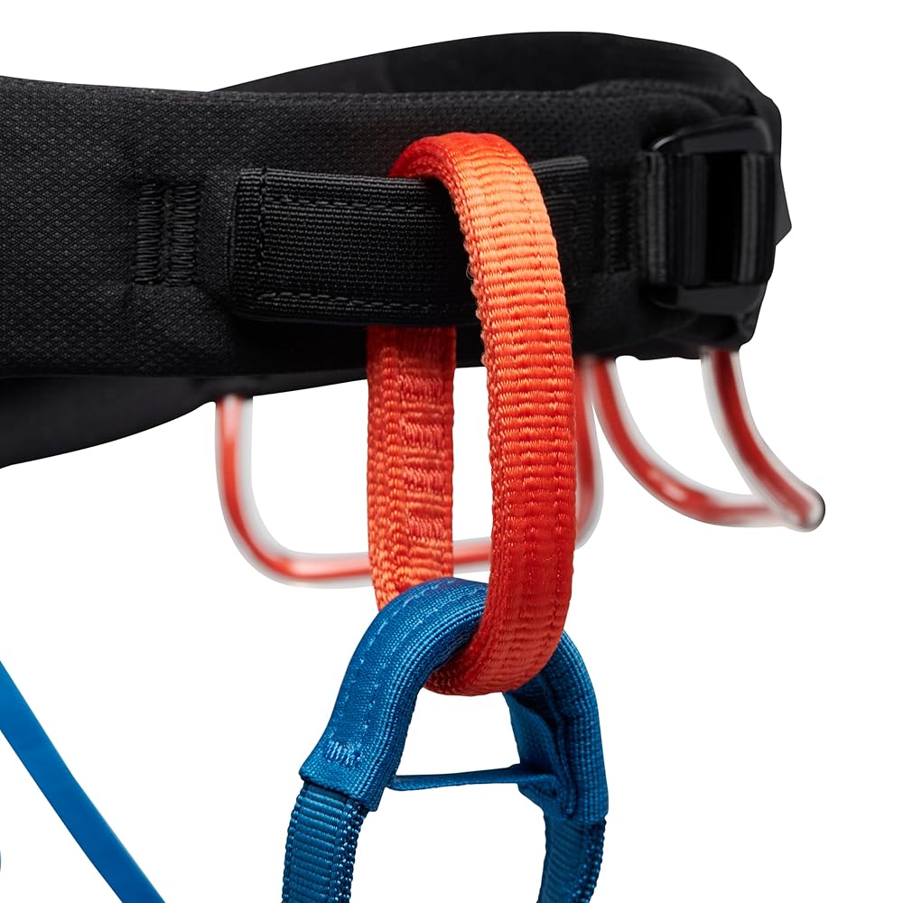 BLACK DIAMOND Men’s Momentum Rock Climbing Harness | Adjustable Waist & Leg Loops | Dual Core Construction | Lightweight Comfort | Kingfisher | Small
