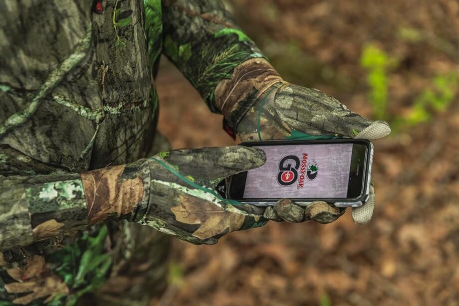 Mossy Oak Lightweight Camo Hunting Gloves